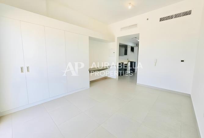 Vacant on October 1st | Unfurnished